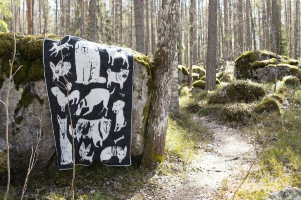 lapuan_kankurit_koirapuisto-deken